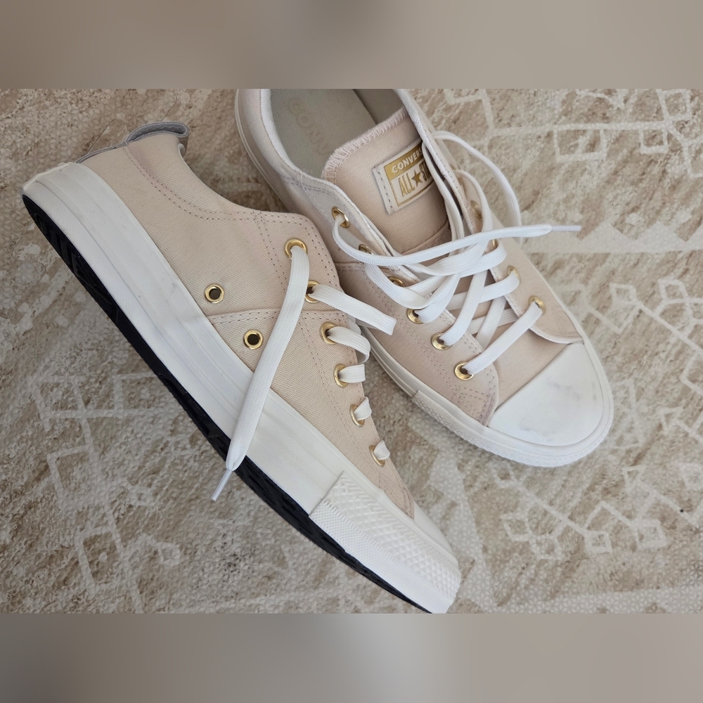 Converse All Star Pink and Gold Low-Tops